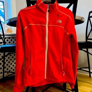 North Face Sweatshirt! Great condition